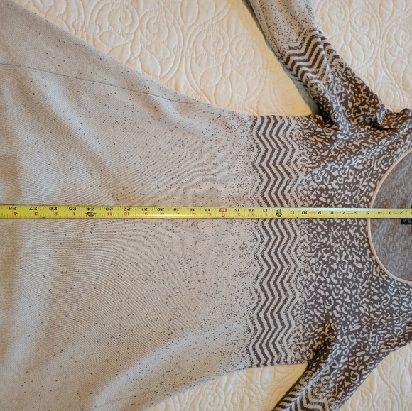 A-frame tunic sweater - Picture 5 of 6